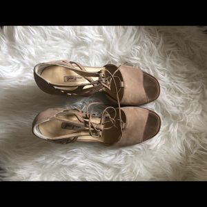 Paul Green Lace-up Sandals